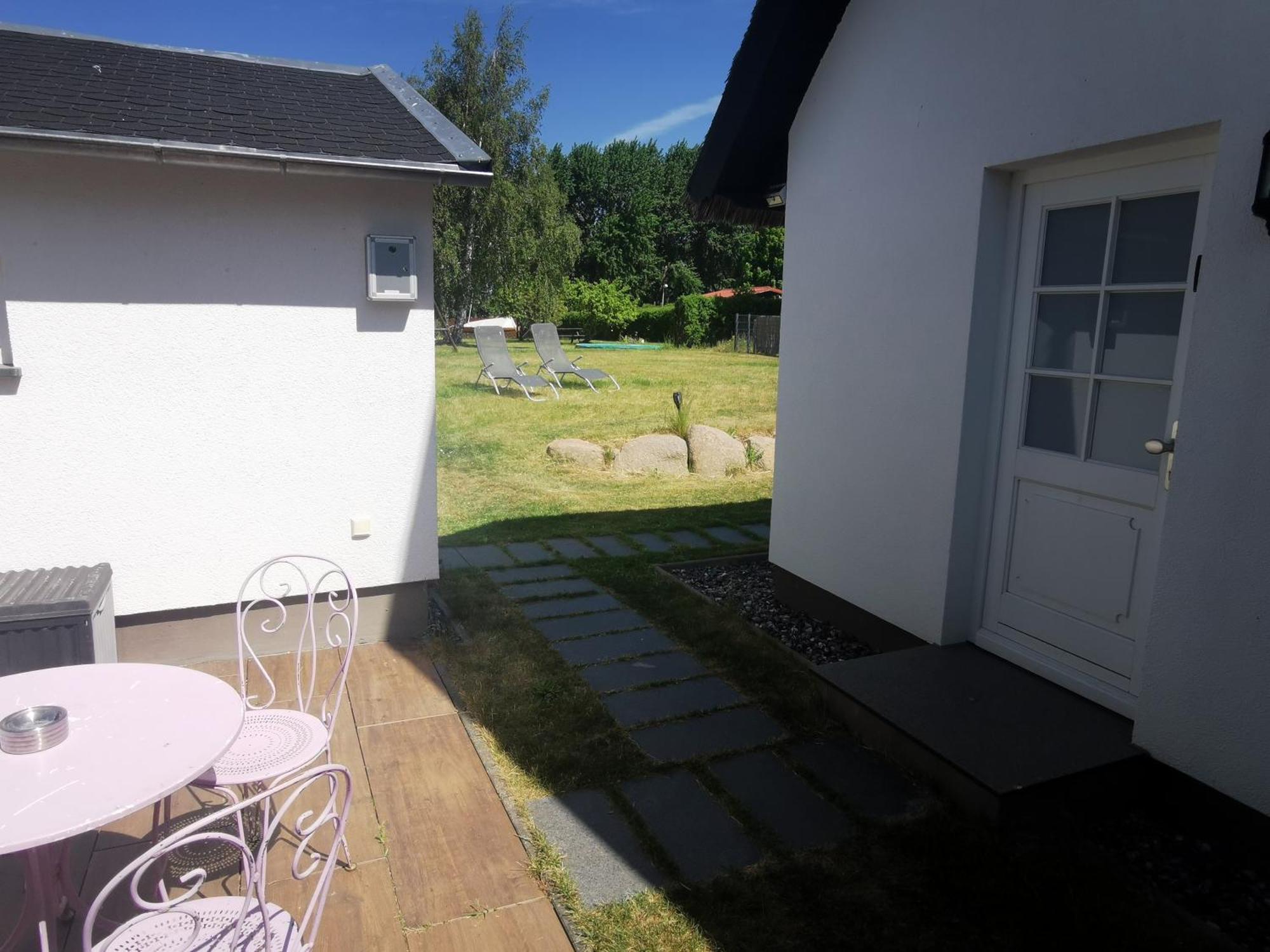Reetferienhaus - Schaprode Hafen Екстериор снимка