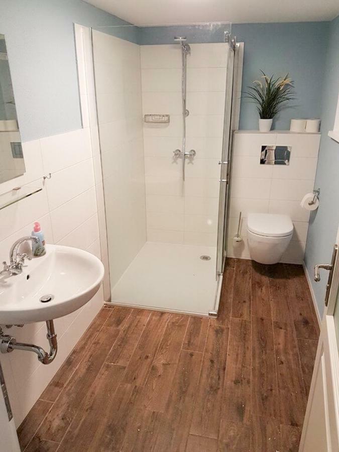 Reetferienhaus - Schaprode Hafen Екстериор снимка